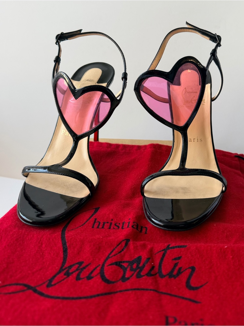 New Christian Louboutin Black Patent Sandal w/ Pink Heart Appliqués, red bottoms - Picture 2 of 4